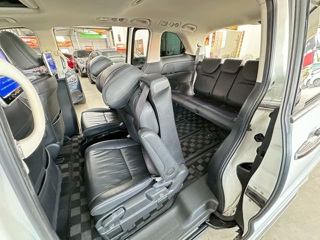 APEX 原版件 配備~天窗/環景/單電動椅/雙電動滑門/ACC/換檔撥片/車道偏移 (北安店)  第5張相片