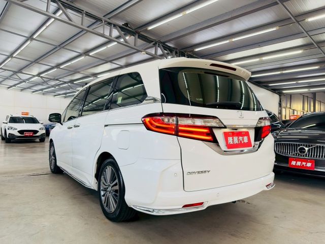 APEX 原版件 配備~天窗/環景/單電動椅/雙電動滑門/ACC/換檔撥片/車道偏移 (北安店)  第20張相片