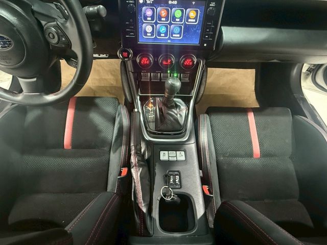 原版件 配備~I-KEY/ACC/換檔撥片/車道偏移/Apple CarPlay/雙電熱椅/盲點/倒車顯影 (海佃店)  第13張相片