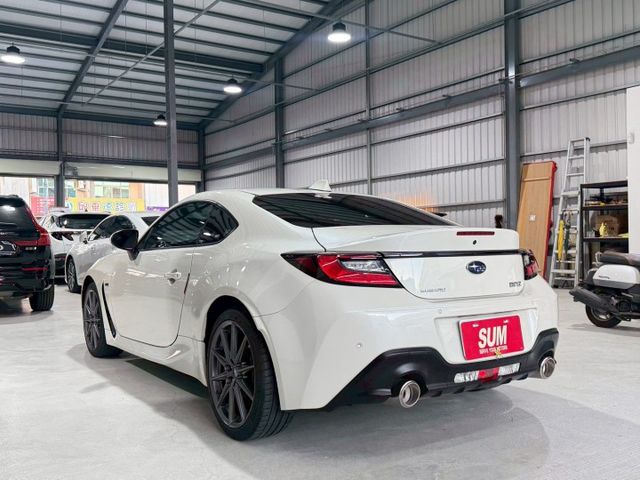 原版件 配備~I-KEY/ACC/換檔撥片/車道偏移/Apple CarPlay/雙電熱椅/盲點/倒車顯影 (海佃店)  第20張相片