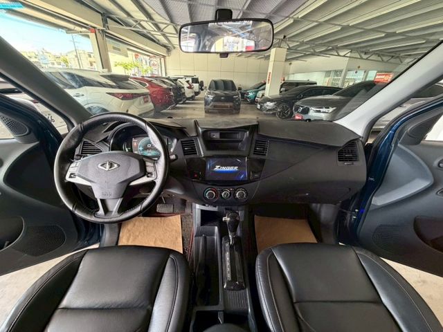 旗艦型 跑6萬多公里 配備~定速/倒車顯影/盲點/導航/數位儀表/電動後視鏡 (北安店)  第8張相片
