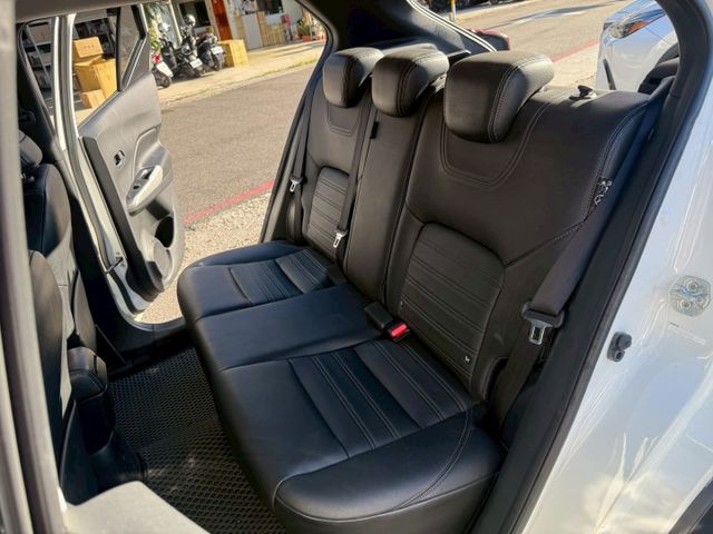 智行旗艦版 原版件 配備~I-KEY/定速/環景/Apple CarPlay/導航/車道偏移/盲點 (海佃店)  第5張相片