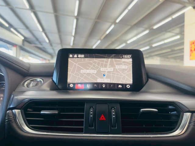 WAGON 配備~I-KEY/單記憶椅/雙電動椅/車道偏移/HUD/BOSE音響/盲點/倒車顯影/導航 (北安店)  第10張相片