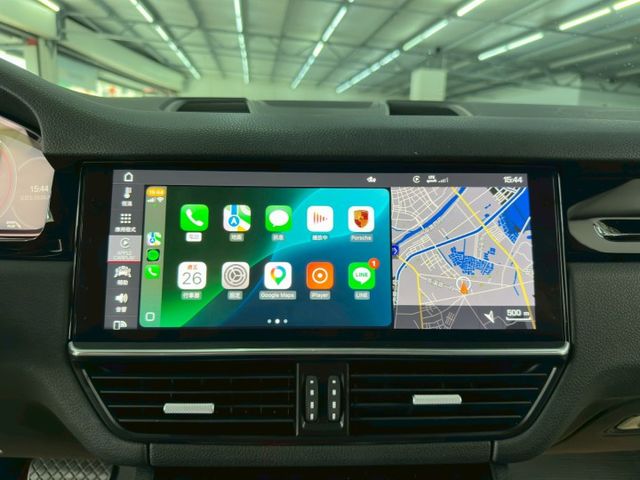 原版件 配備~雙電動椅/定速/倒車顯影/導航/換檔撥片/Apple CarPlay/電尾門 (北安店)  第10張相片