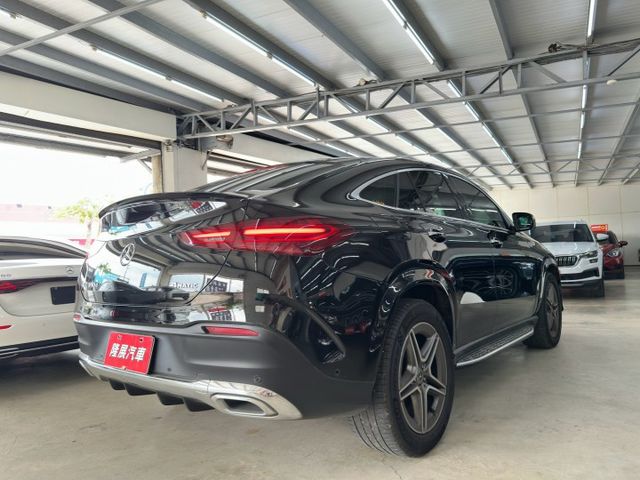 25年式~4MATIC COUPE 原版件 天窗/ACC/雙記憶椅/柏林之音/環景/盲點/腳踢電尾門 (北安店)  第19張相片