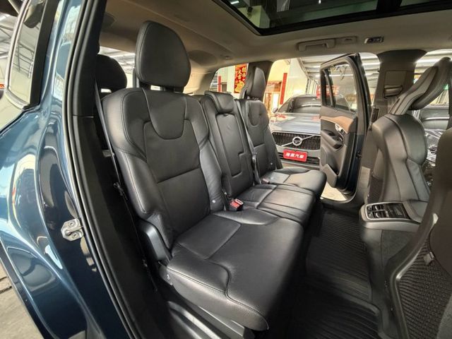 B5 AWD 原版件 原廠保養 全景天窗/雙記憶椅/ACC/HUD/盲點/無線充電座/HK音響/電尾門 (北安店)  第6張相片