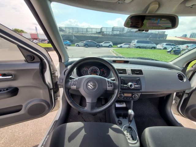 SUZUKI鈴木 SWIFT  第16張相片