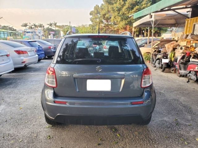 SUZUKI鈴木 SX4  第4張相片