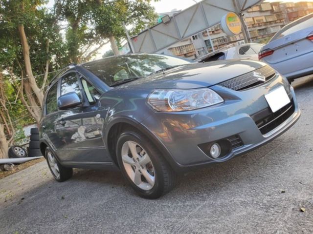 SUZUKI鈴木 SX4  第5張相片