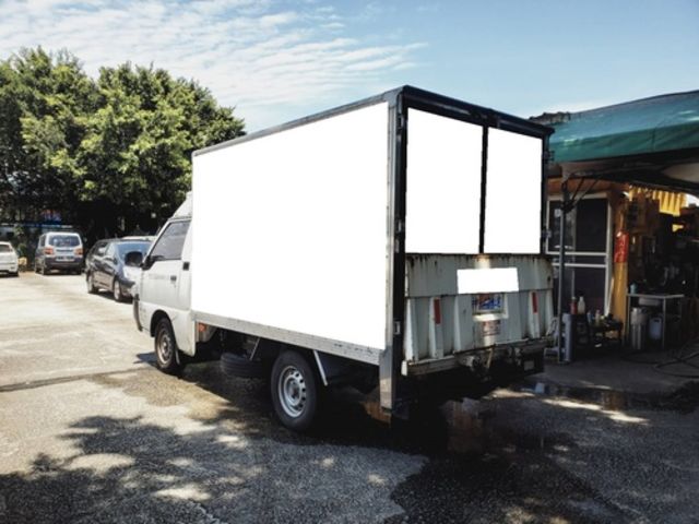 MITSUBISHI三菱 DELICA  第2張相片