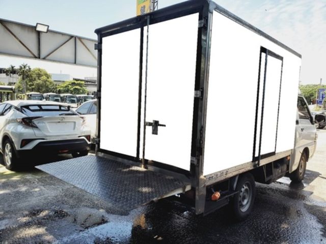 MITSUBISHI三菱 DELICA  第12張相片