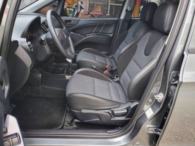 MITSUBISHI三菱 COLT PLUS  第6張相片