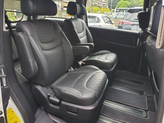 LUXGEN納智捷 7 MPV  第12張相片