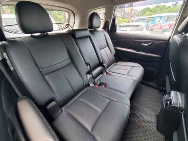 NISSAN日產 X-TRAIL  第14張相片