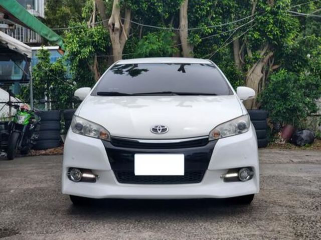 TOYOTA豐田 WISH  第2張相片
