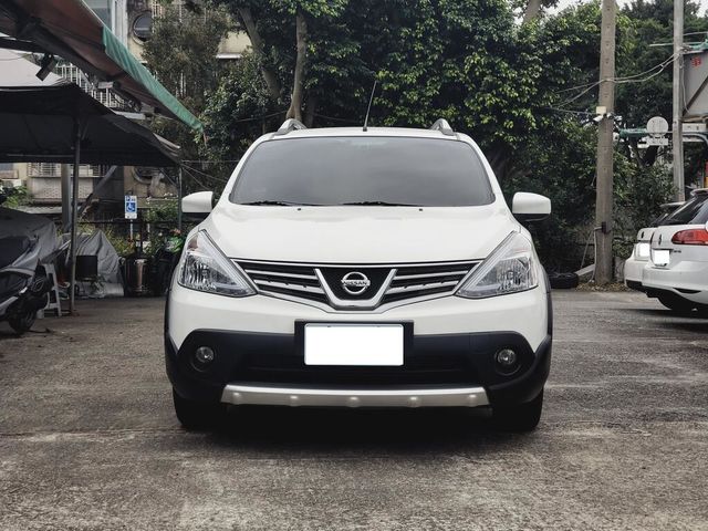 NISSAN日產 LIVINA  第2張相片