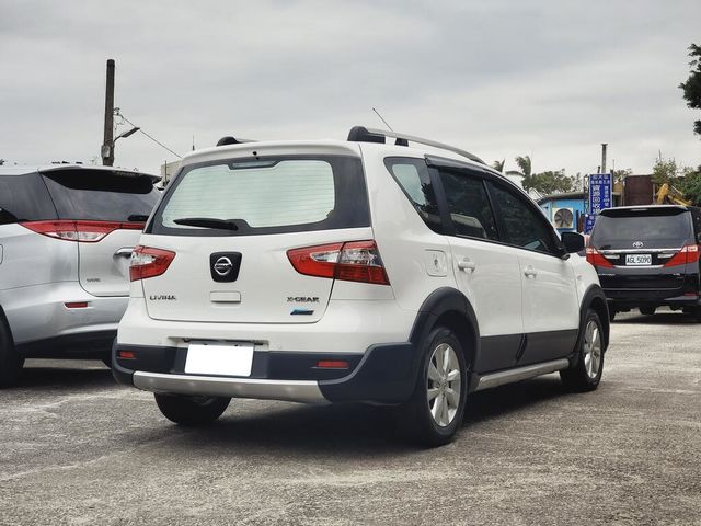 NISSAN日產 LIVINA  第6張相片