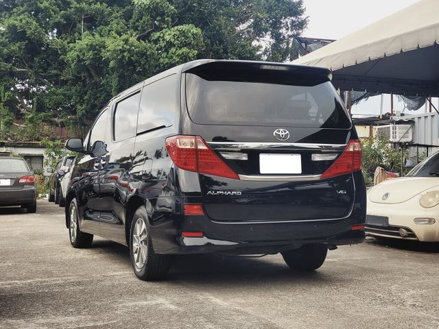 TOYOTA豐田 ALPHARD  第4張相片