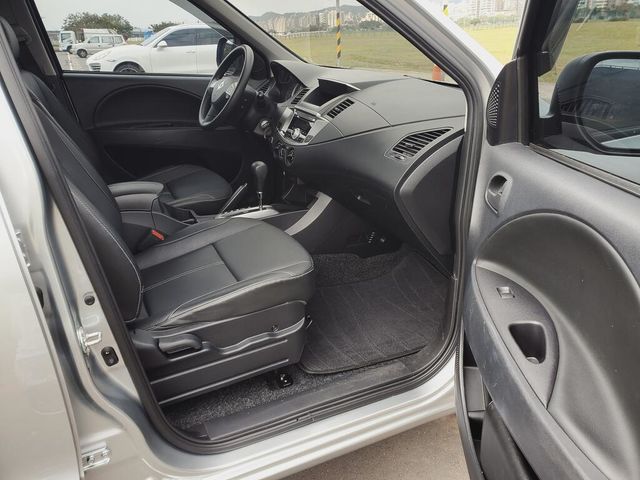 MITSUBISHI三菱 ZINGER  第10張相片