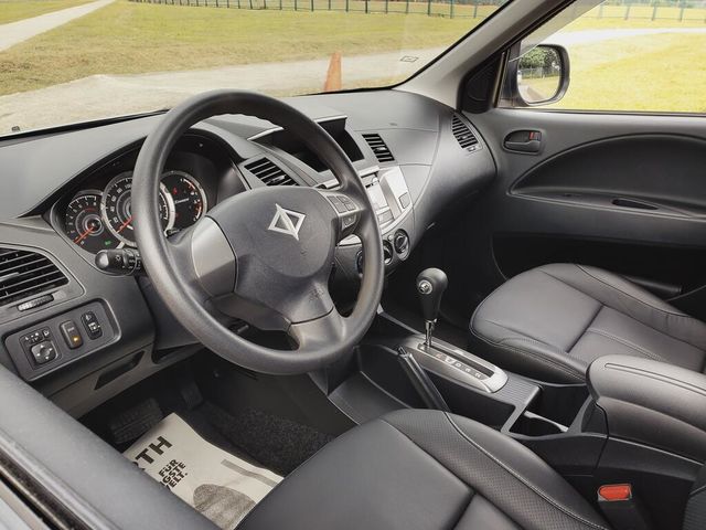 MITSUBISHI三菱 ZINGER  第17張相片