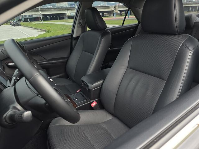TOYOTA豐田 CAMRY HYBRID  第13張相片