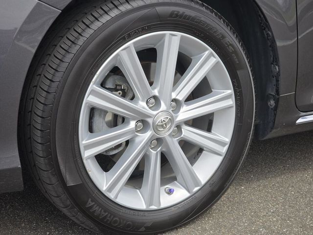 TOYOTA豐田 CAMRY HYBRID  第37張相片