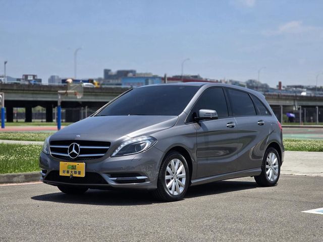 M-BENZ賓士 B180  第1張相片