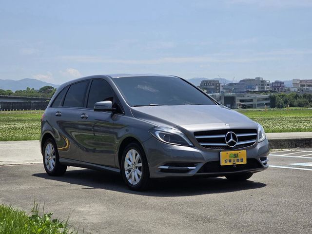 M-BENZ賓士 B180  第3張相片