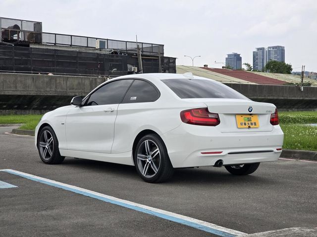 BMW寶馬 220I  第4張相片