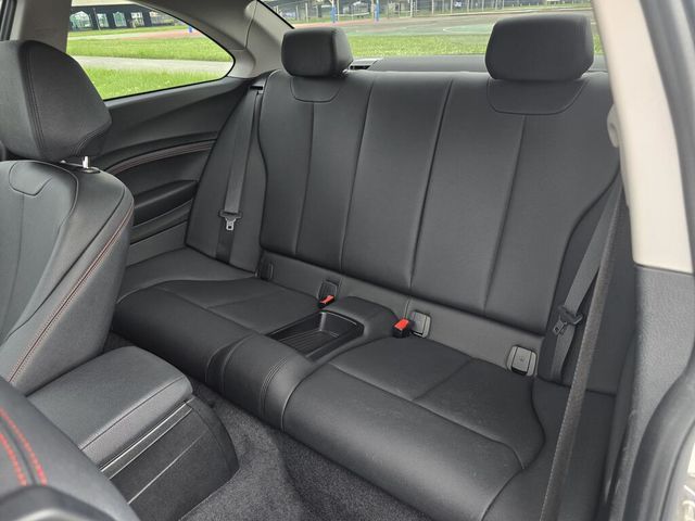 BMW寶馬 220I  第9張相片