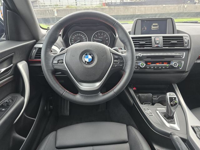 BMW寶馬 220I  第16張相片