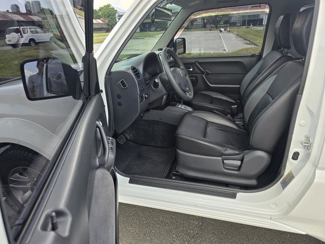 SUZUKI鈴木 JIMNY  第7張相片