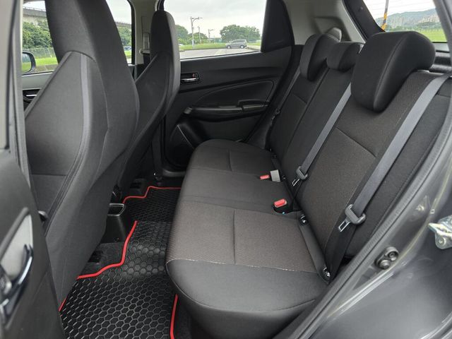 SUZUKI鈴木 SWIFT  第9張相片