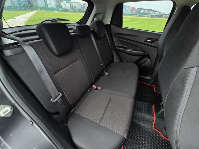 SUZUKI鈴木 SWIFT  第11張相片