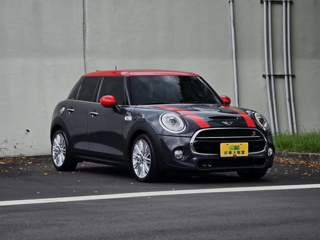 MINI迷你 MINI 5-DOOR  第5張相片