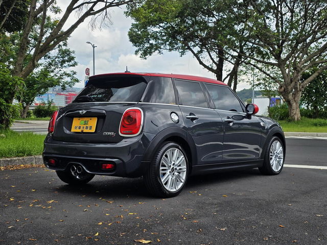 MINI迷你 MINI 5-DOOR  第6張相片