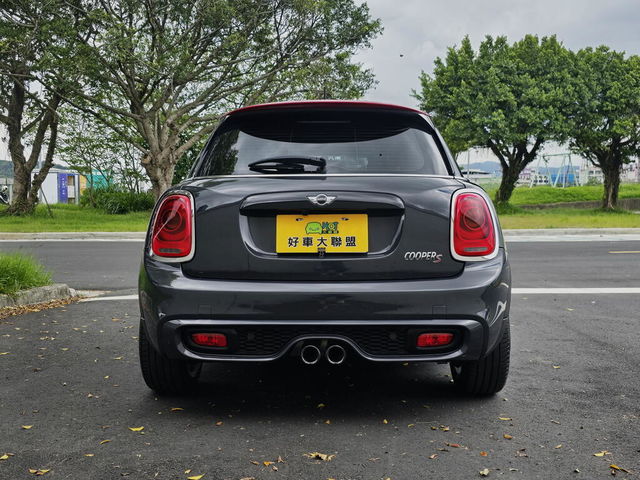 MINI迷你 MINI 5-DOOR  第7張相片
