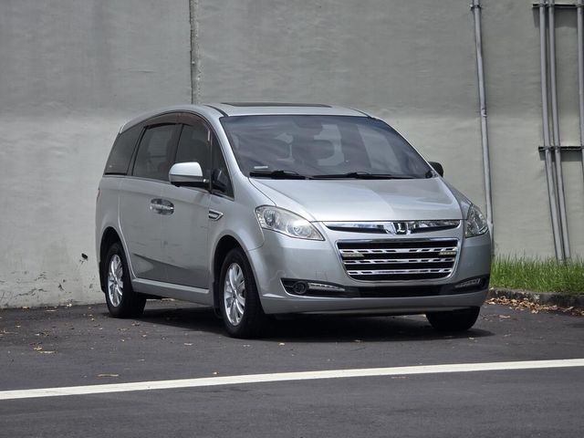 LUXGEN納智捷 7 MPV  第3張相片