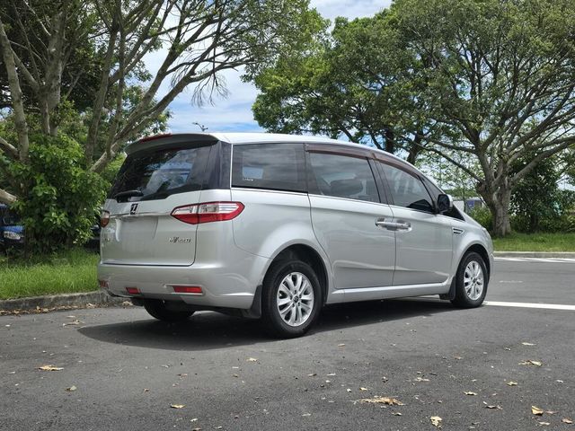 LUXGEN納智捷 7 MPV  第4張相片