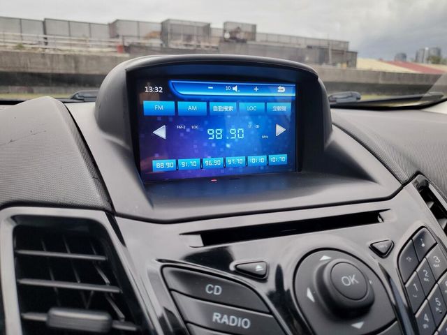 FORD福特 FIESTA  第13張相片