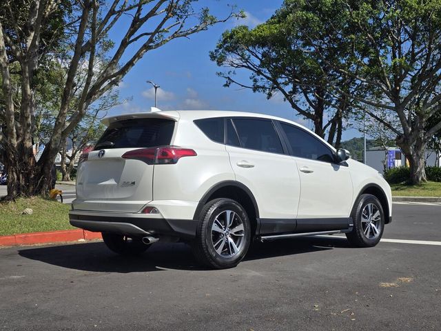 TOYOTA豐田 RAV4  第4張相片