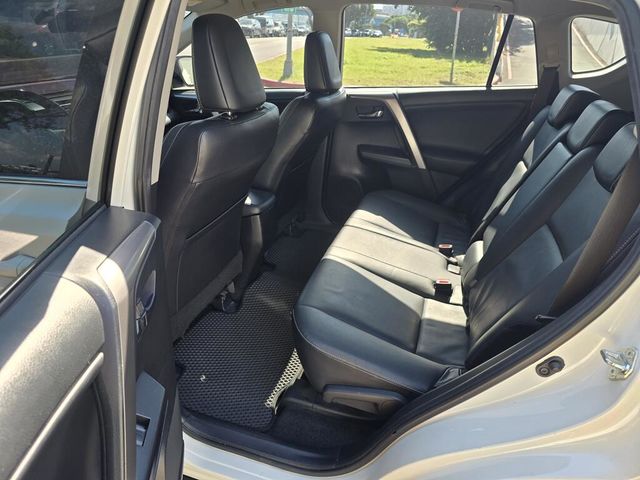 TOYOTA豐田 RAV4  第8張相片
