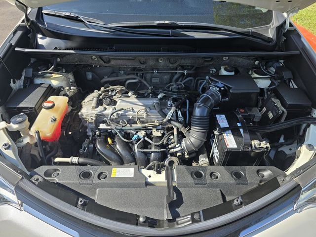 TOYOTA豐田 RAV4  第16張相片