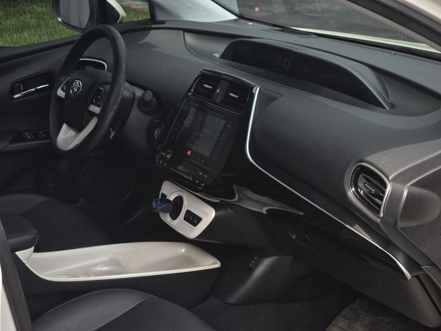 TOYOTA豐田 PRIUS  第12張相片