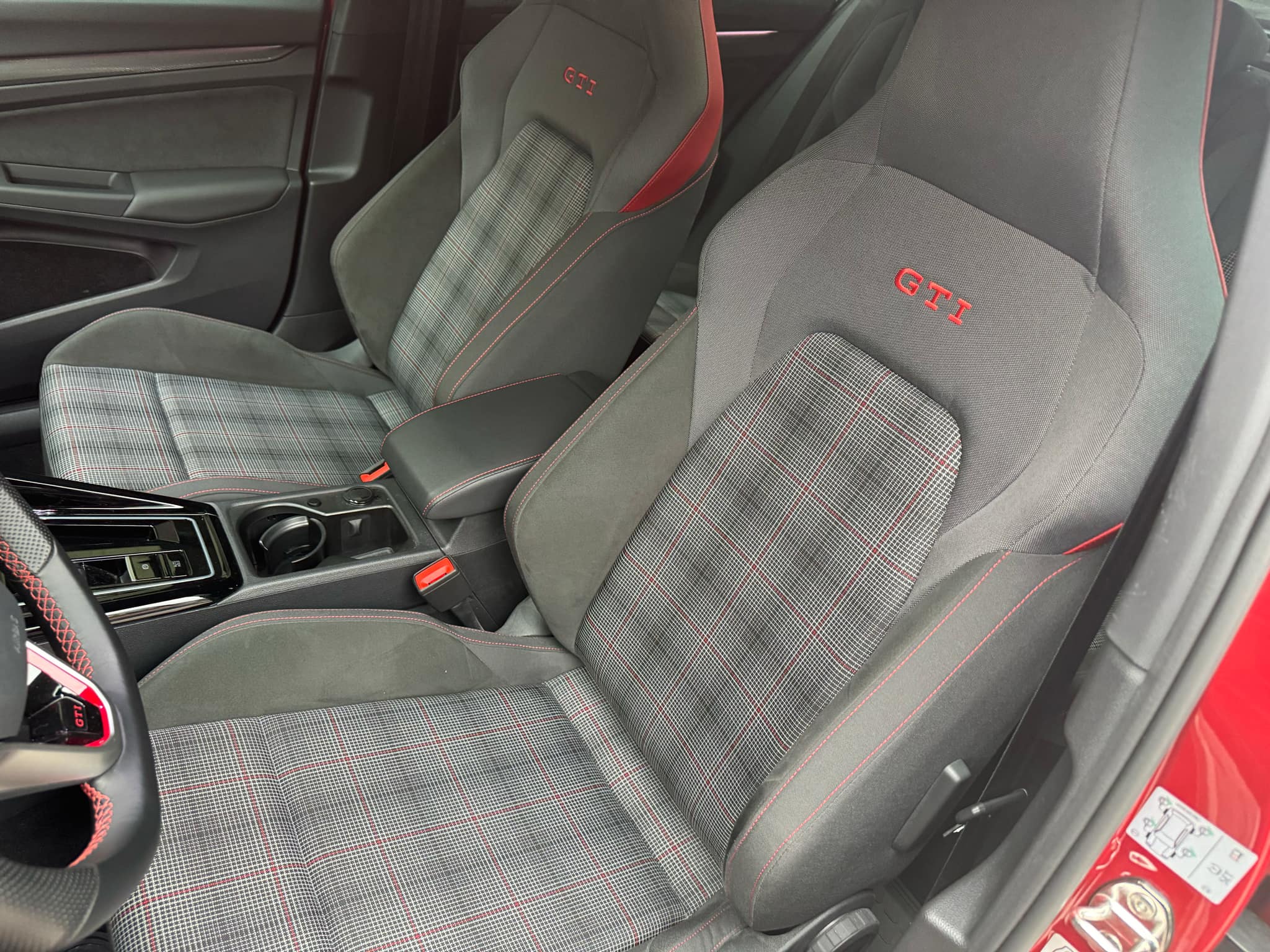 2022 GTI 2.0  第8張相片