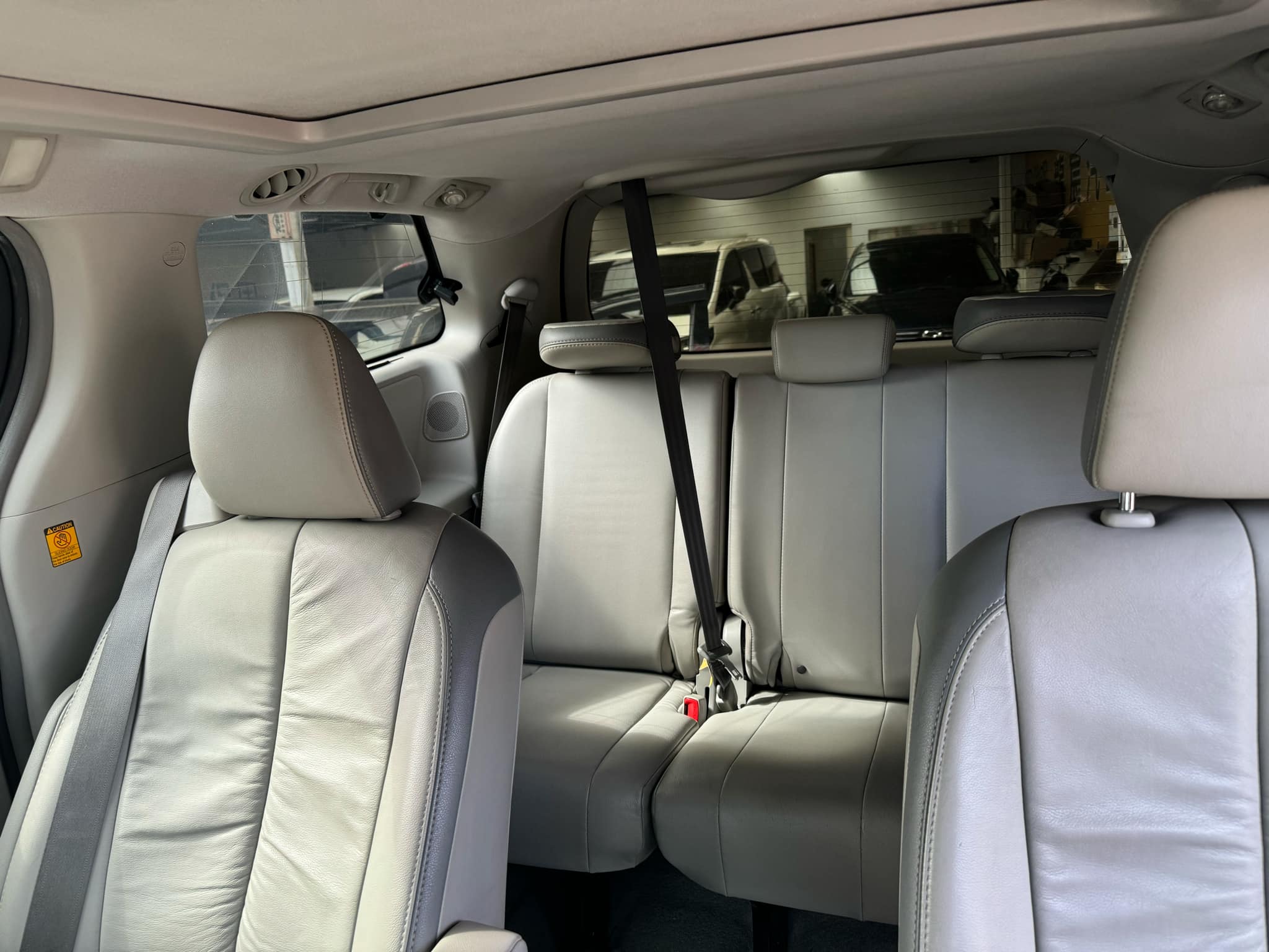 2011 SIENNA 3.5 LIMITED  第7張相片