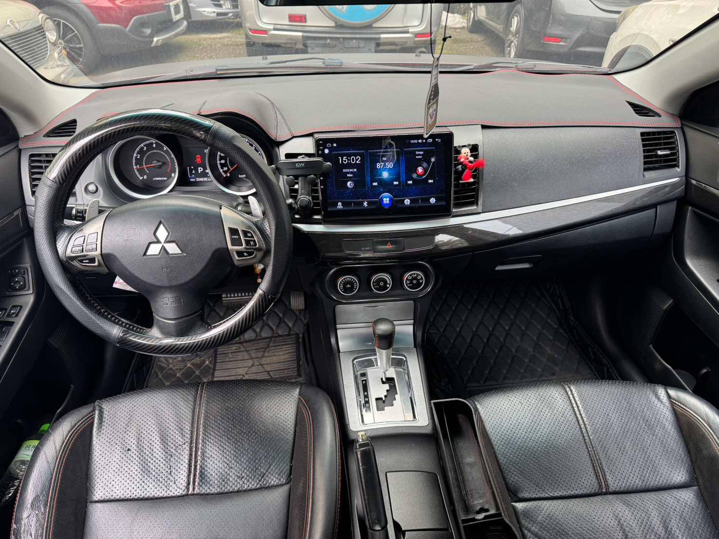 2013 FORTIS 1.8  第5張相片