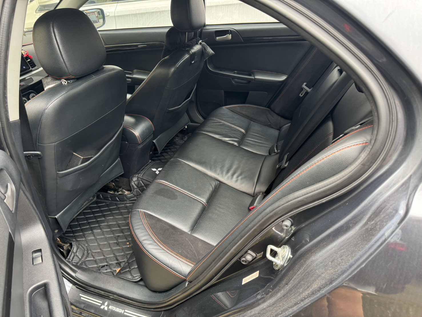 2013 FORTIS 1.8  第7張相片