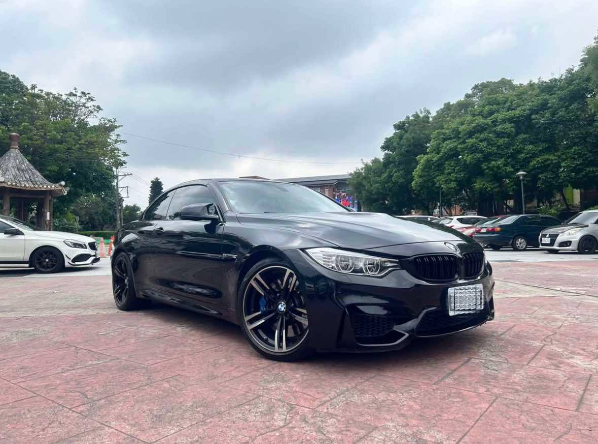 2014 M4 3.0 硬頂敞篷  第2張相片