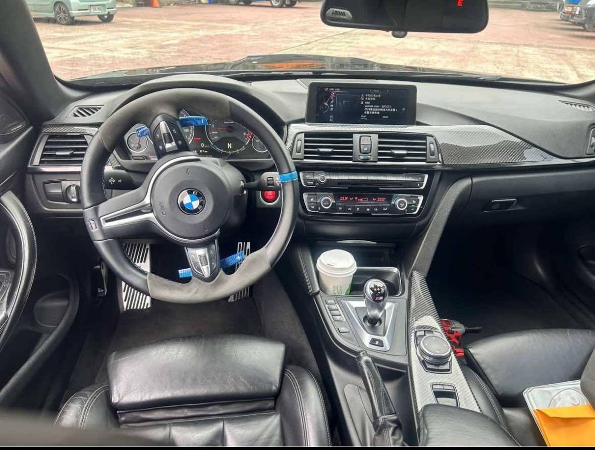 2014 M4 3.0 硬頂敞篷  第7張相片